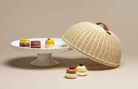 Girasole-alzata-dolci-midollino Girasole-alzata-dolci-midollino