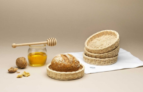 Mimosa-piattino-pane-intrecciato-midollino Mimosa-piattino-pane-midollino